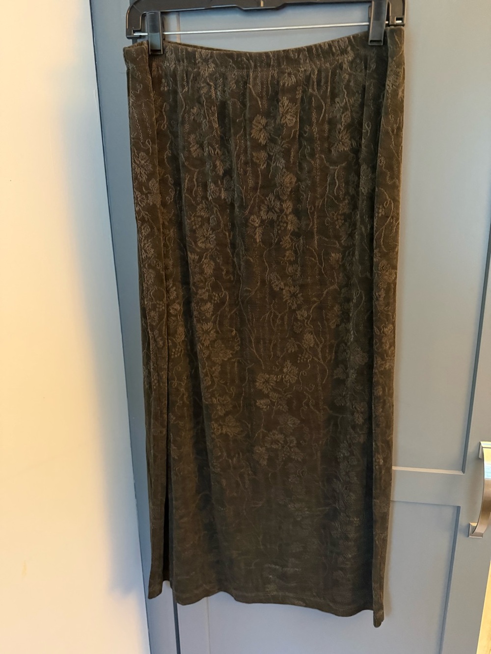 Chico's Olive Floral Jacquard Maxi Skirt